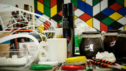 Farbe für Bodypainting