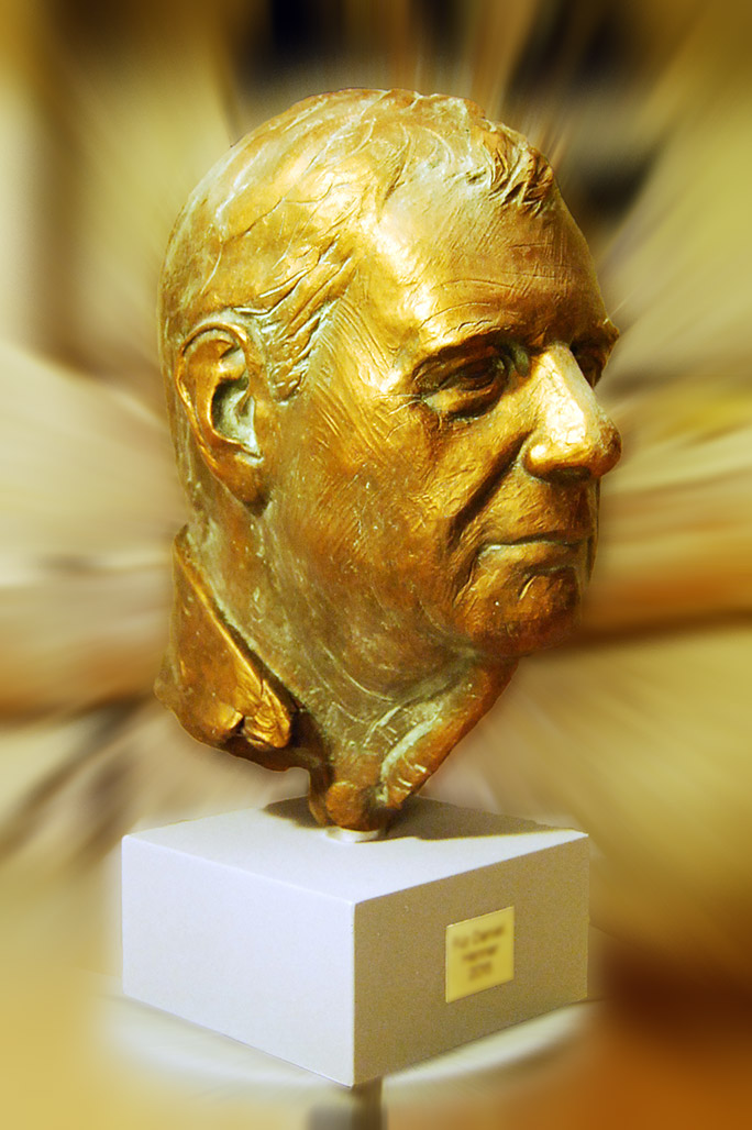 Büste mit Sockel