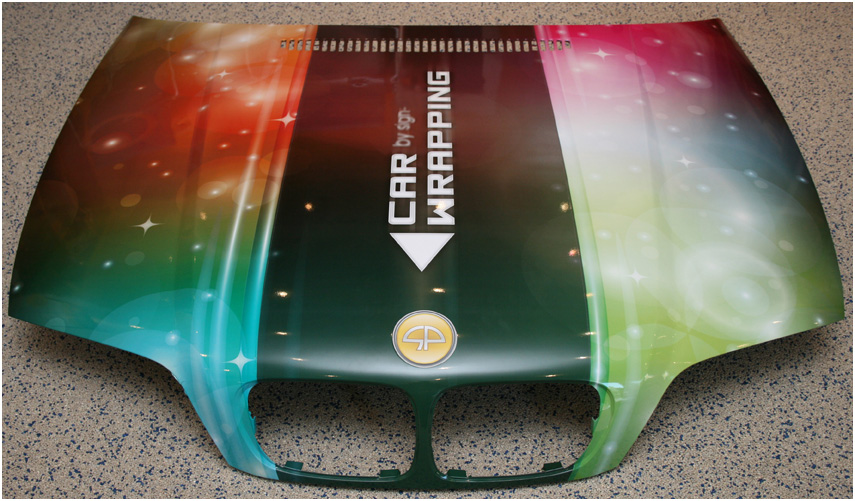 Motorhauben-Gestaltung nach Kundenwunsch