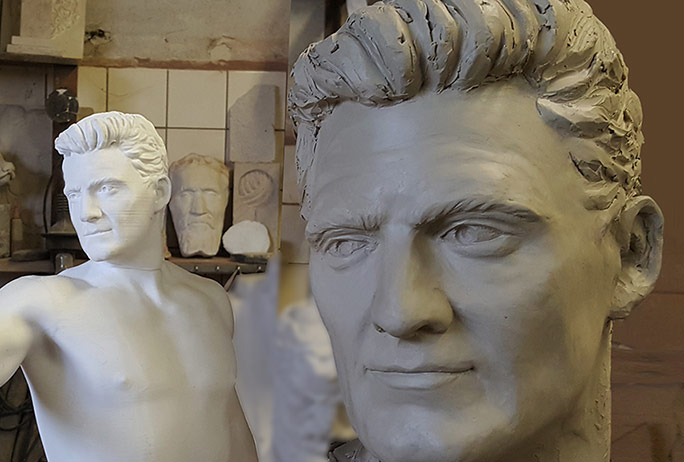 Skulpturen und Objekte